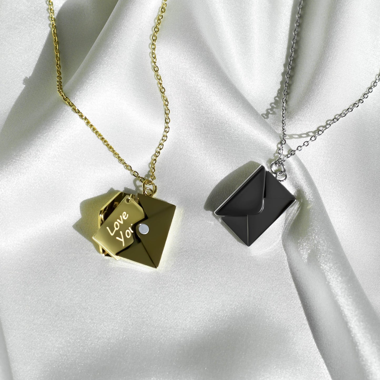 Collier Lettre d’Amour Lovessy porté