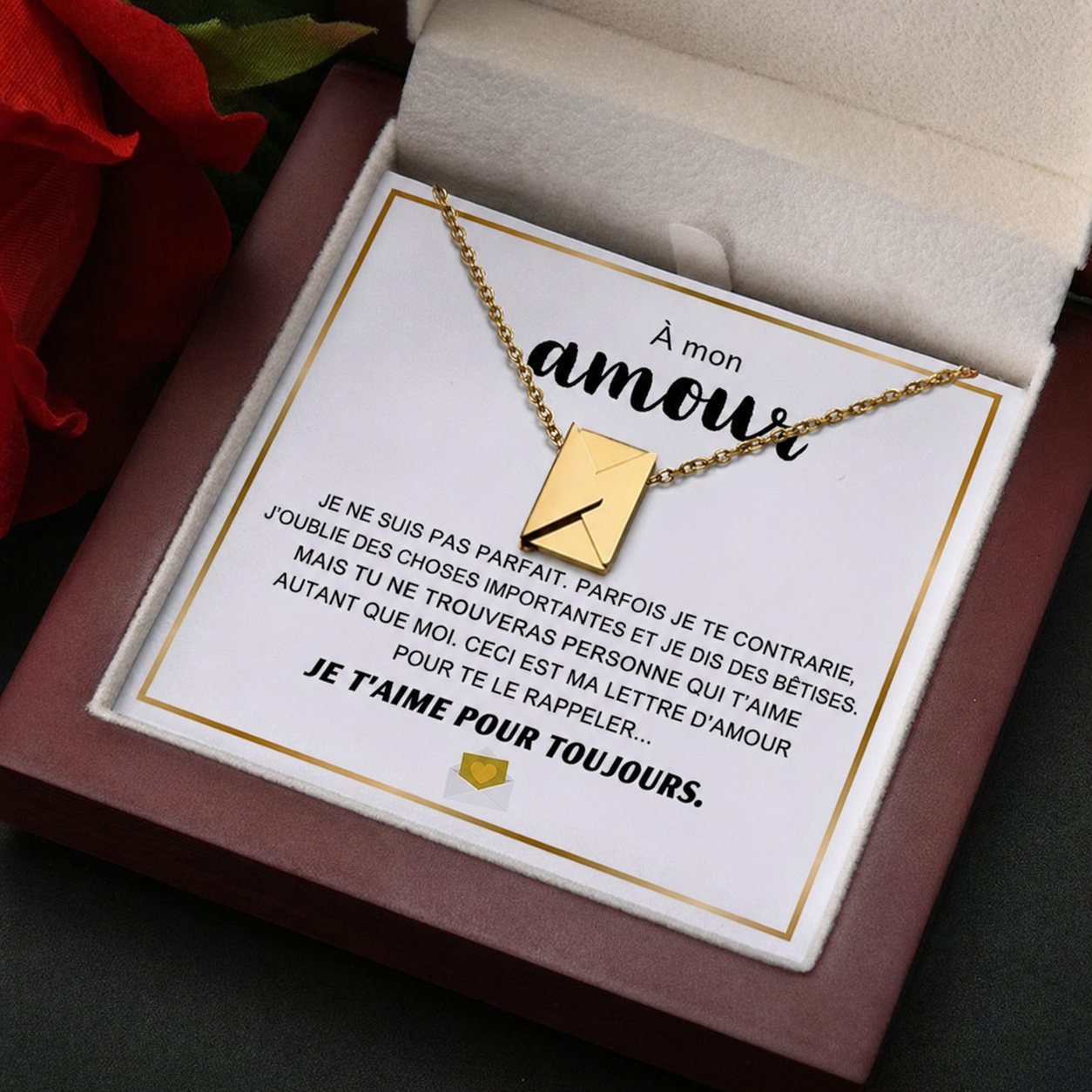 Collier Lettre d’Amour Lovessy dans son écrin avec carte française